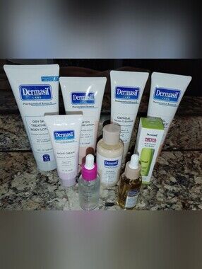 ✨ DERMASIL LABS 9-PIECE SKINCARE BUNDLE ✨Brand new skincare bundle